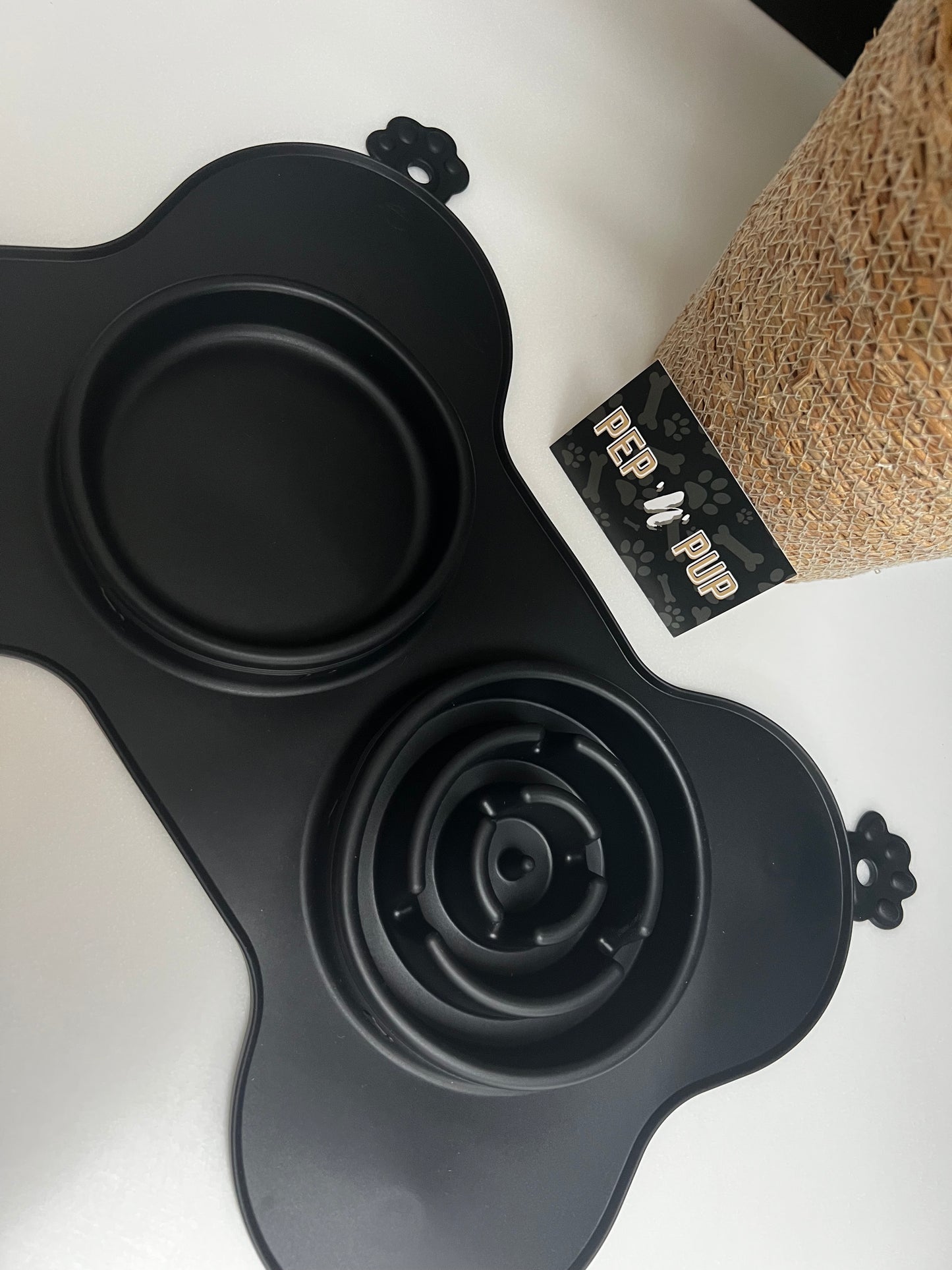Silicone Pet Travel Bowls With Integrated Mat